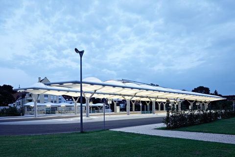 Bus station Königsbrunn